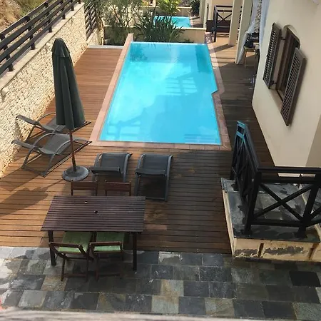 Goudi - Polis Studio بيت للعطل